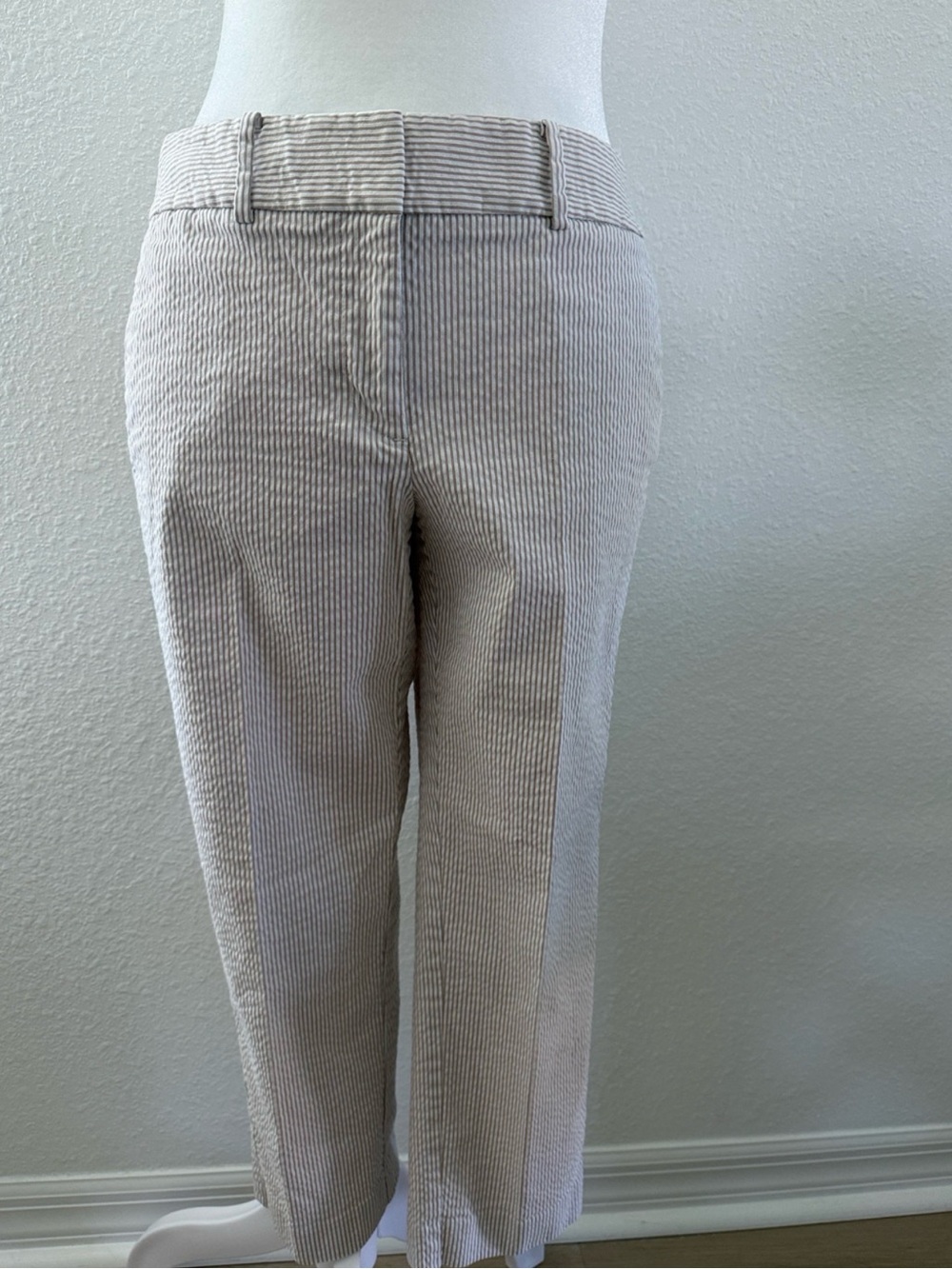 Ann Taylor Classic Cream Seersucker Pants - Women's Tailored Fit